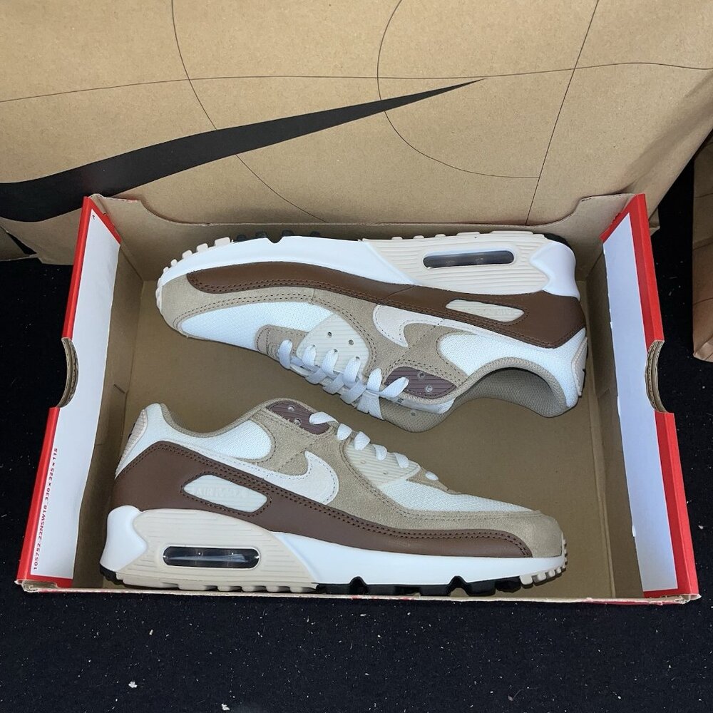 NEW Nike Air Max 90 Summit White/Khaki/Light Orewood DM0029-109 Mens Size 8 - Picture 7 of 8